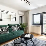 アパート Sunny 2br Large Midtown Flat - 3 Superb Balconies *