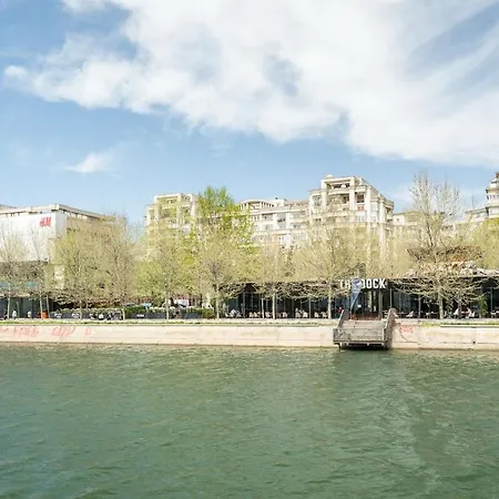 Sunny 2br Large Midtown Flat - 3 Superb Balconies Apartament