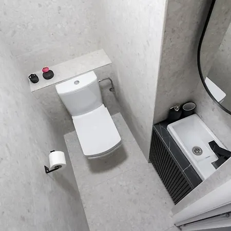 Apartament Sunny 2br Large Midtown Flat - 3 Superb Balconies Bukareszt