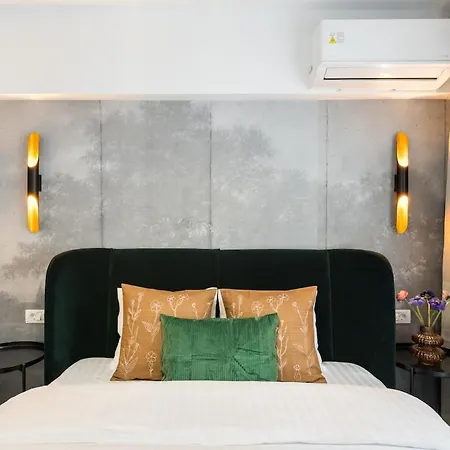 Sunny 2br Large Midtown Flat - 3 Superb Balconies Boekarest